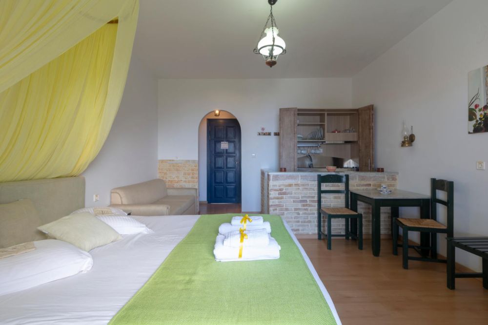 Accommodation in Amorgos, Pagali hotel